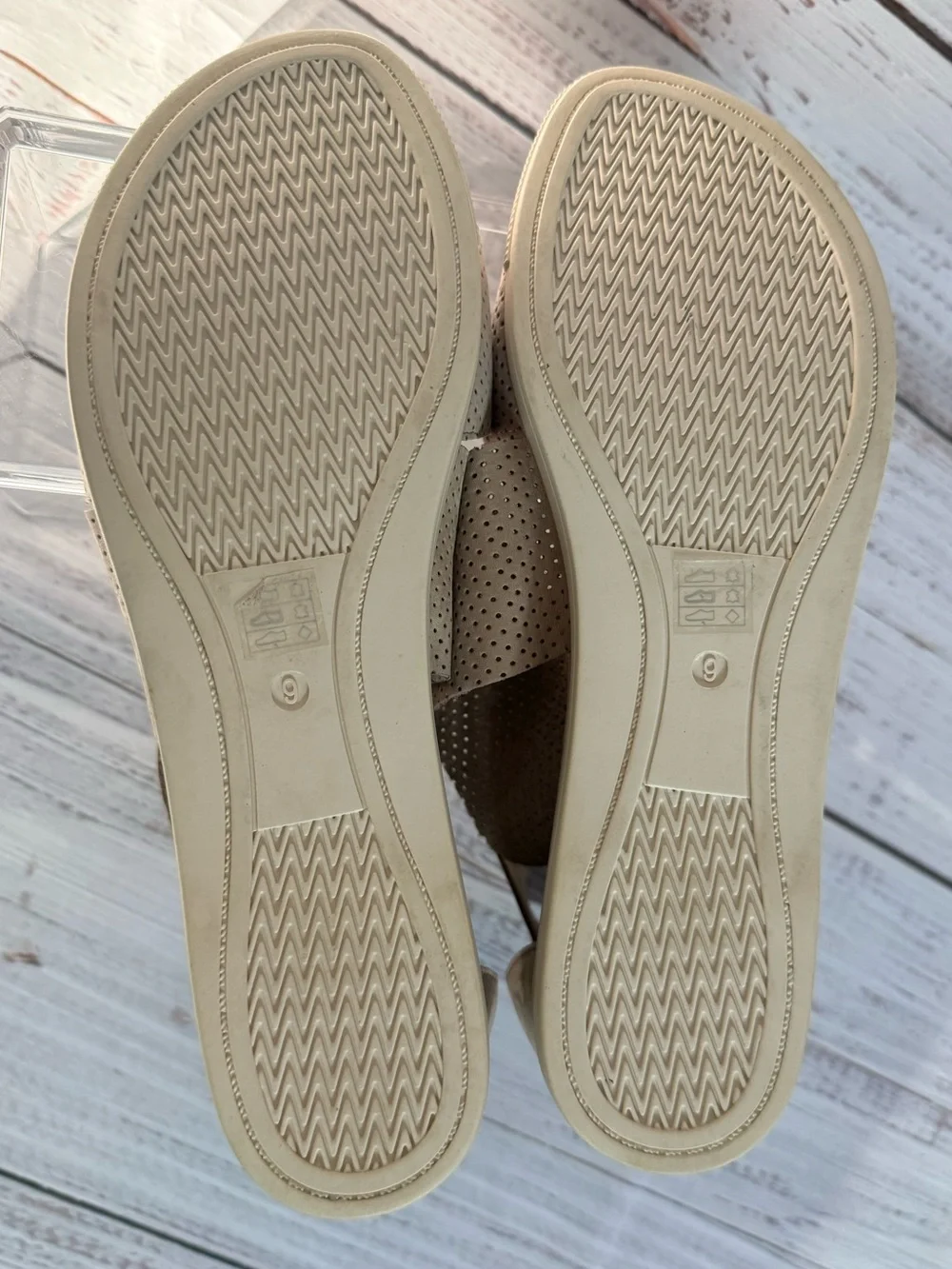 Eileen Fisher nubuck womens